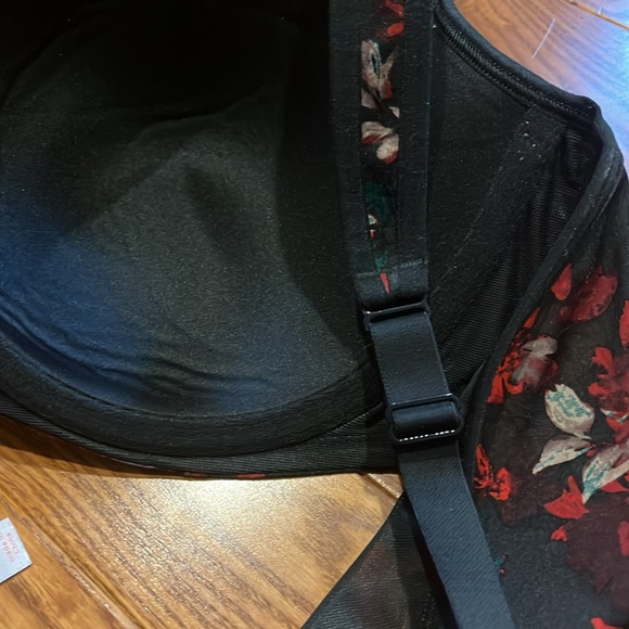 Cacique underwire lightly lined balconette floral 46C - Picture 7 of 7